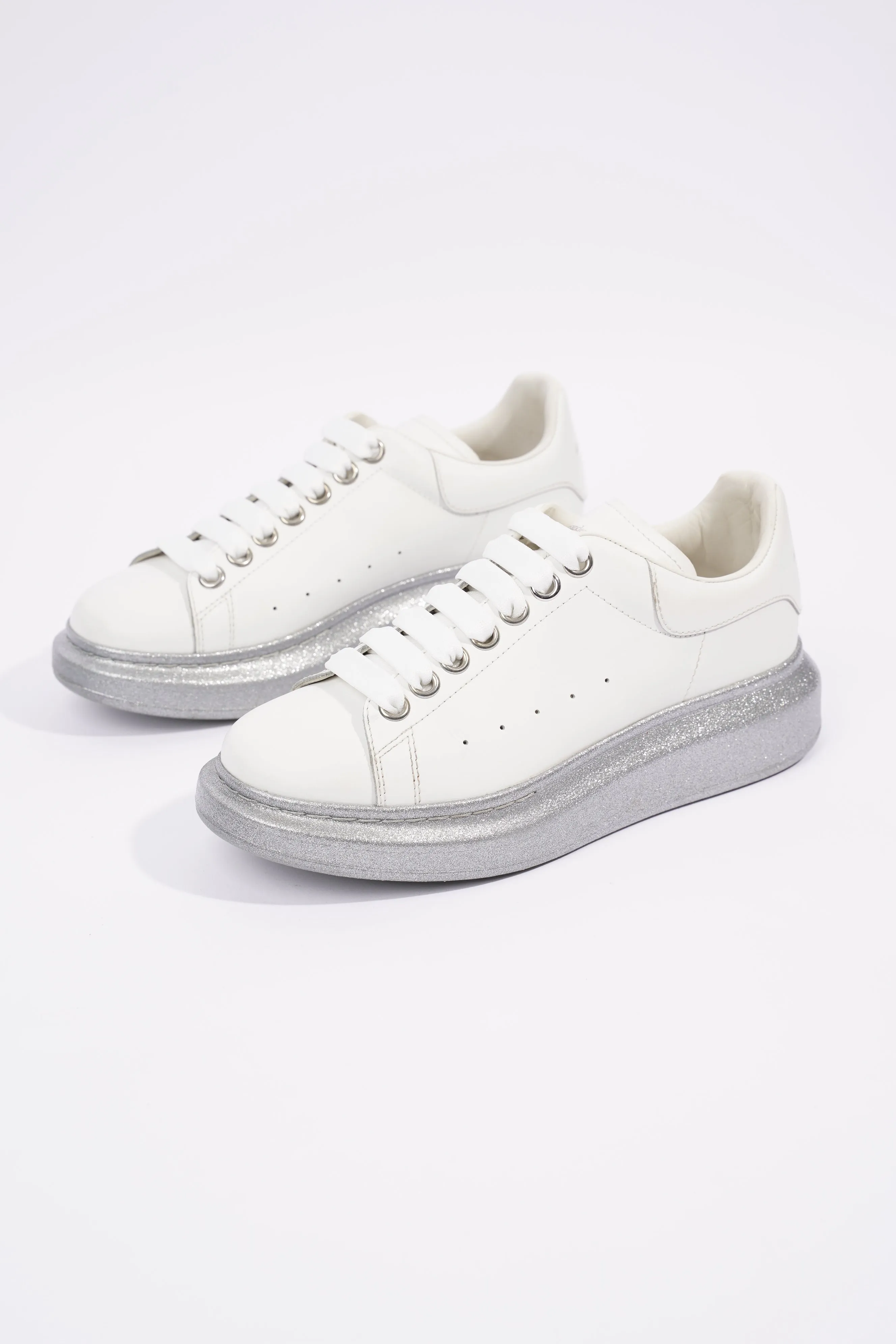 Alexander McQueen Womens Oversized Sneaker White / Grey Midsole EU 37 / UK 4