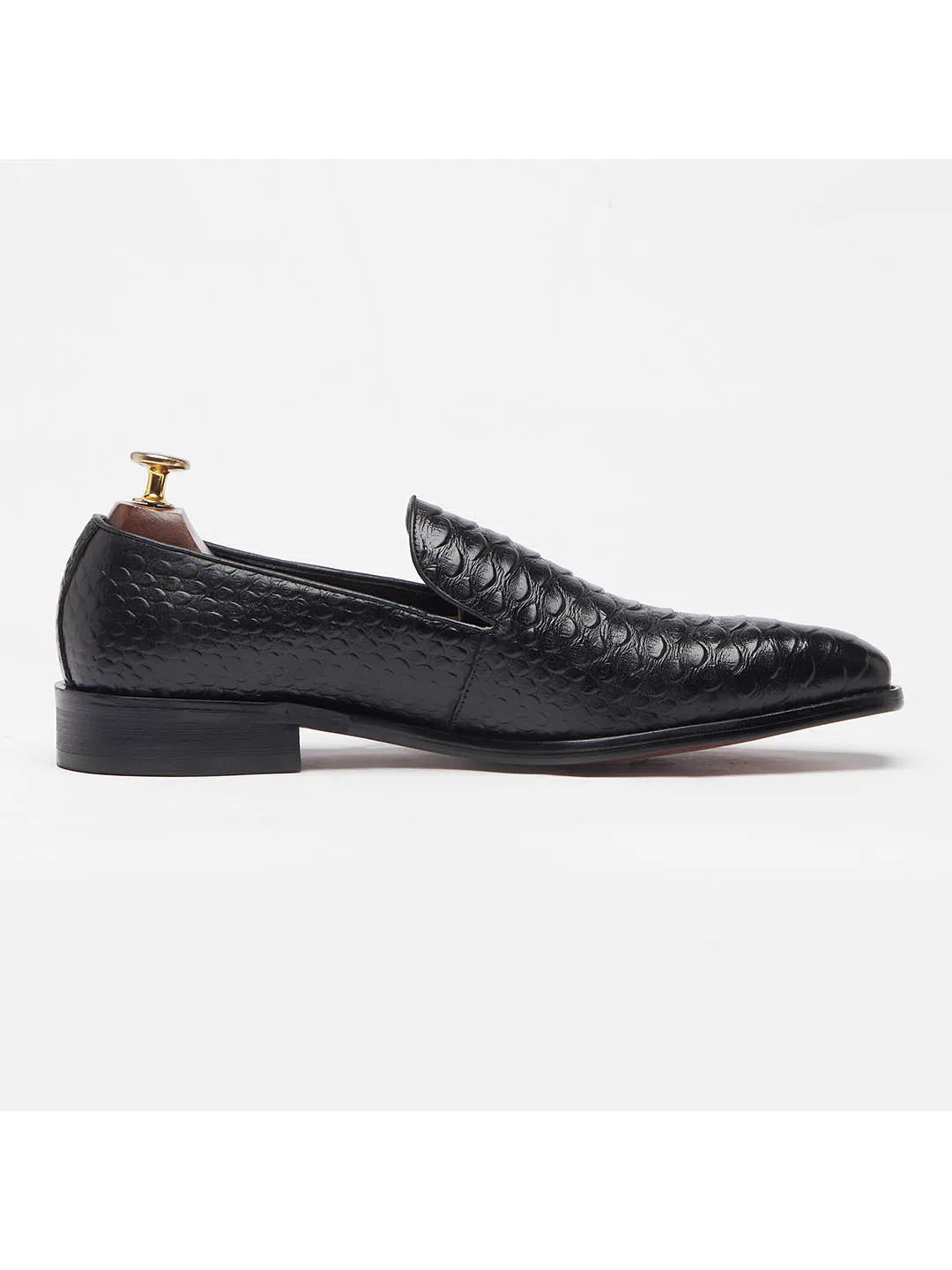 Alligator Slip on Black