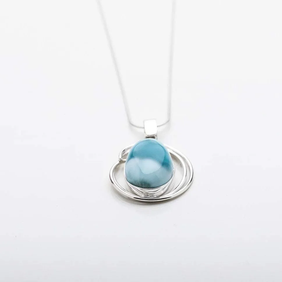 Larimar Oval Pendant Génesis