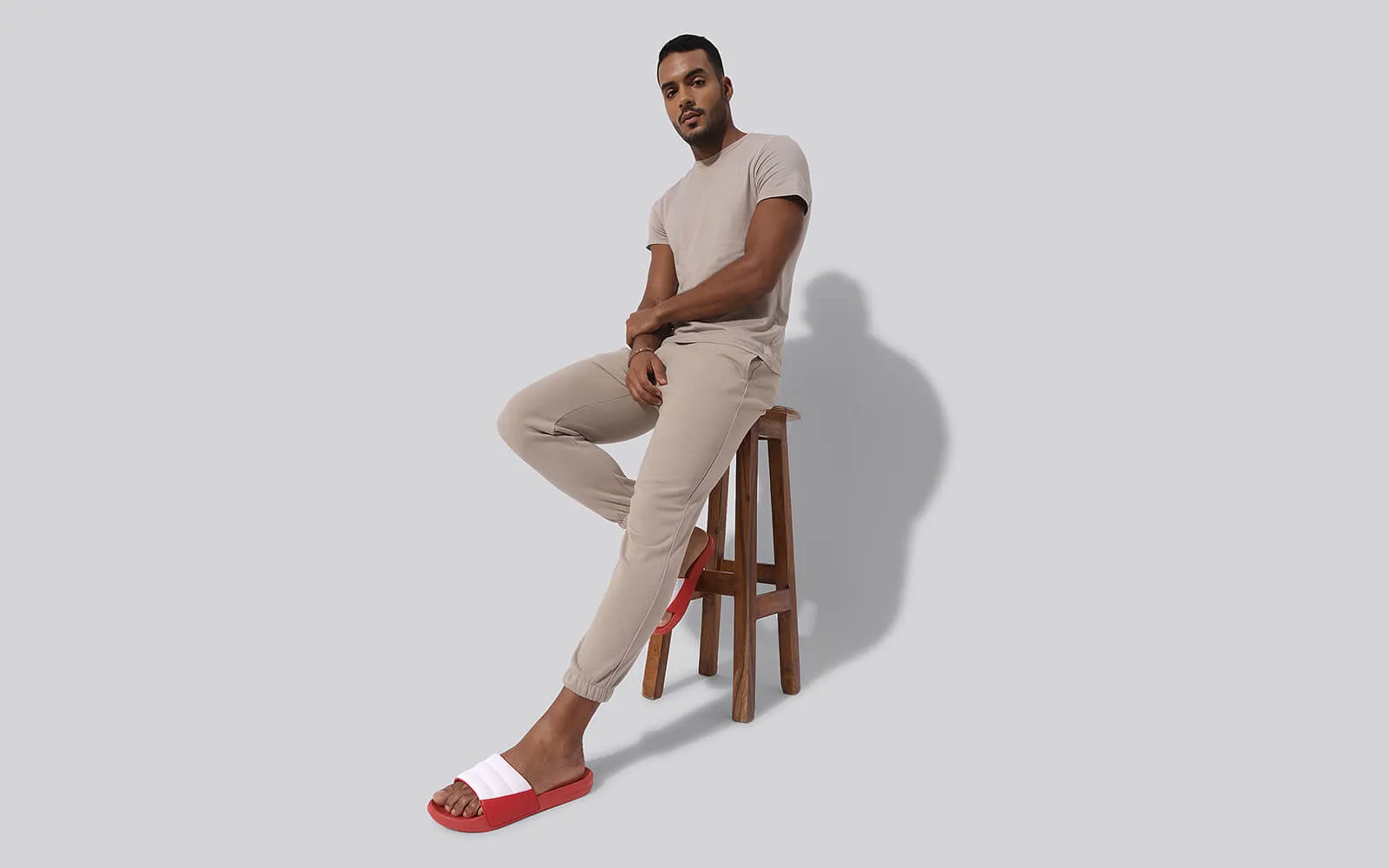 Squooshy Slides for Men : Red-White