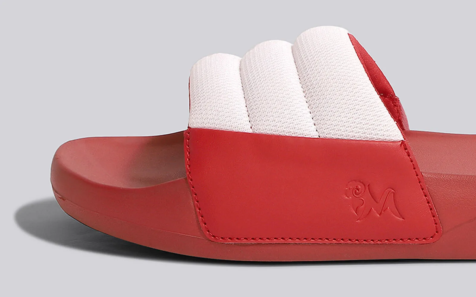 Squooshy Slides for Men : Red-White