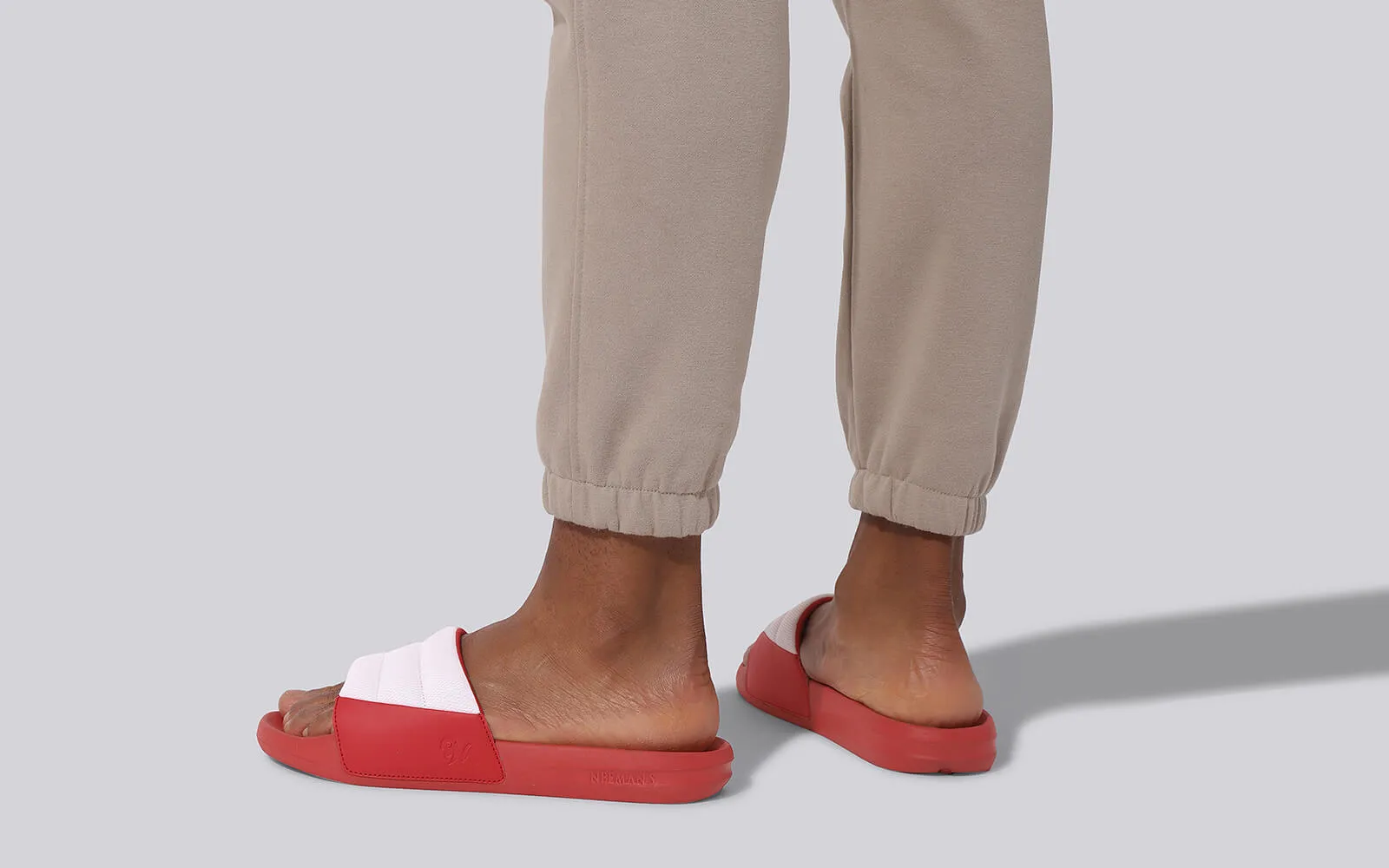 Squooshy Slides for Men : Red-White